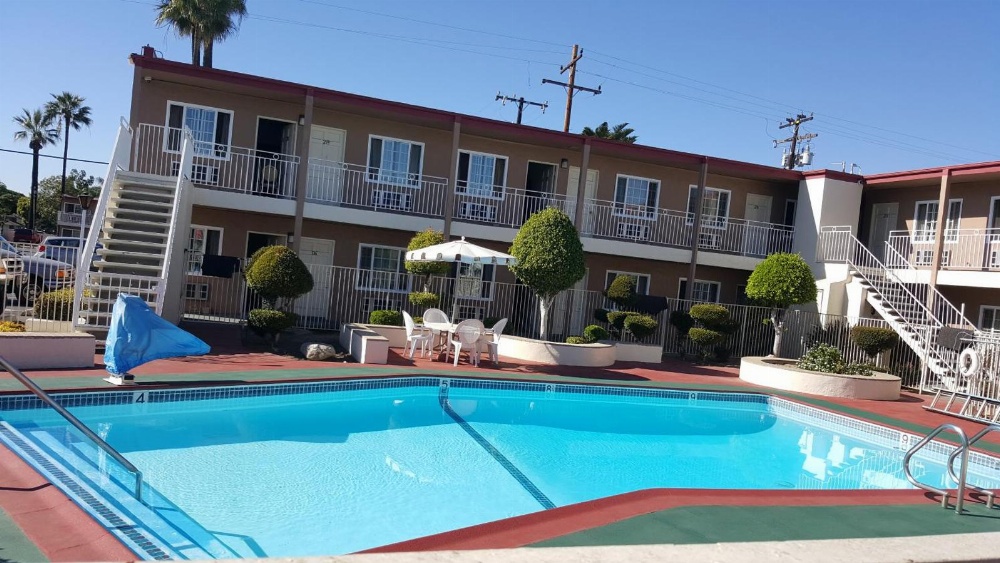 Willow Tree Lodge